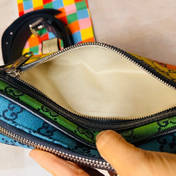 Gucci Belt Bag/Fanny pack - Picture 4 of 15